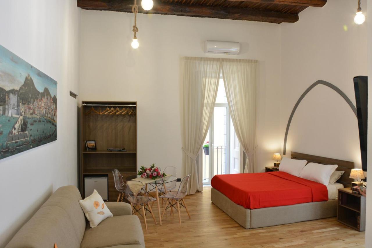 Domus Studio 25 Bed & Breakfast Neapel Exteriör bild