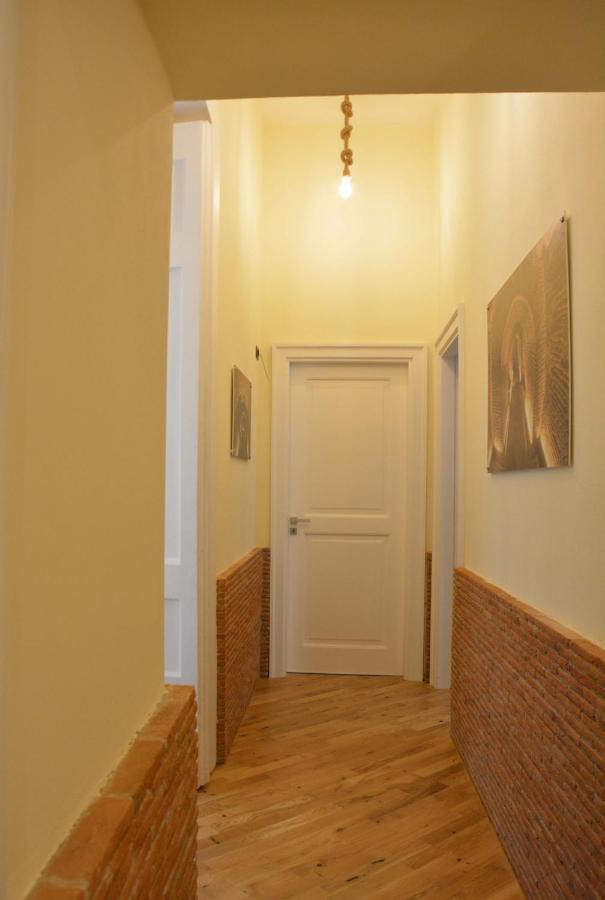 Domus Studio 25 Bed & Breakfast Neapel Exteriör bild